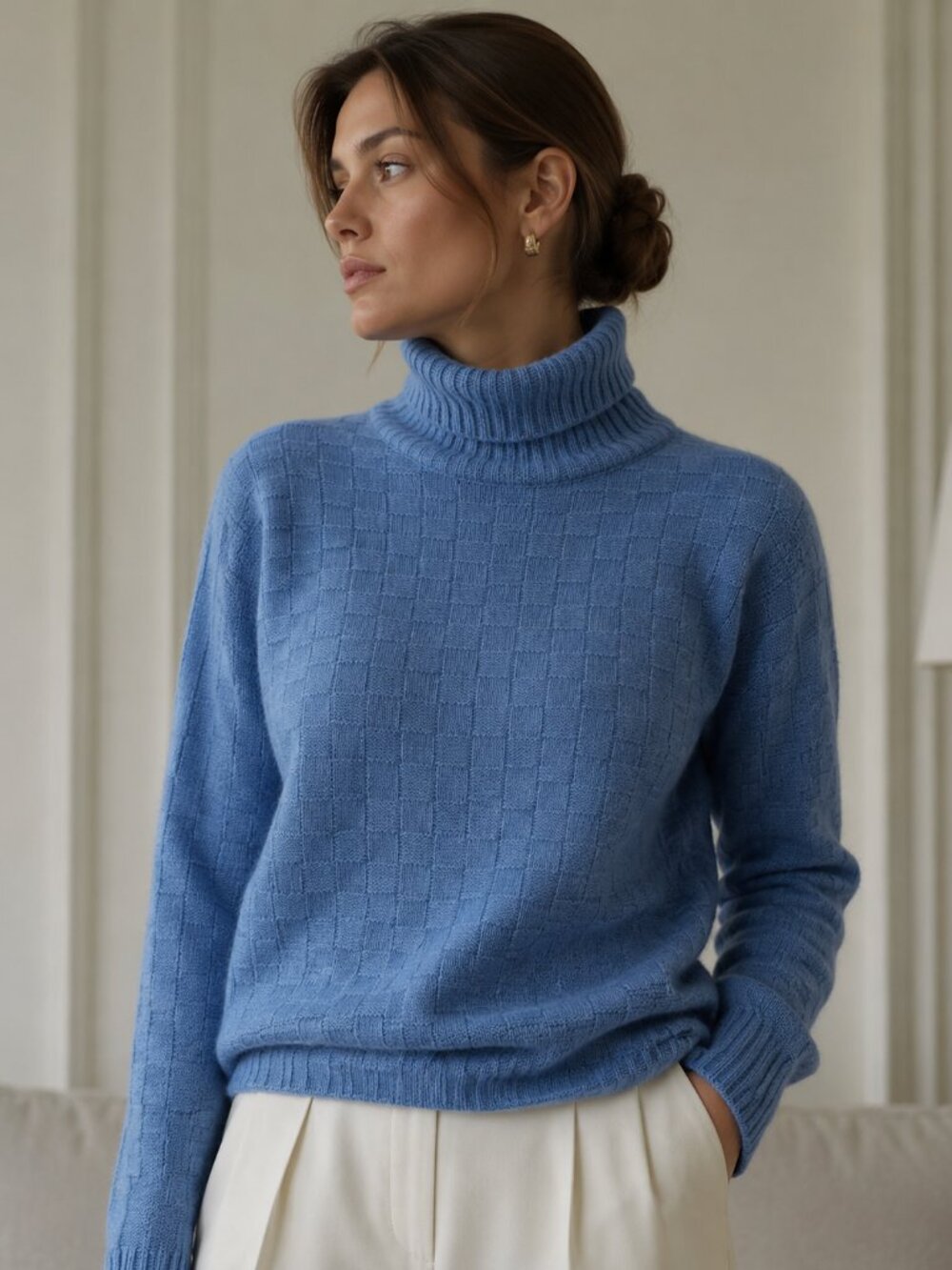 Grayson & Dunn 100% Cashmere Blue Turtleneck Sweater Women’s Medium Luxury Knit